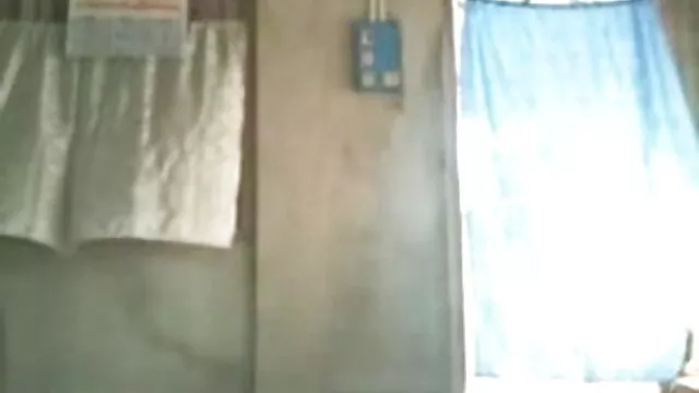 لڑکی پر ہاتھ پھیرتے اس کے نپل سکس با دکتر واقعی گیلے اور cums