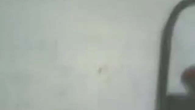 سنہرے بالوں والی ، ہتھیار ڈال دئے کرنے کے سکس با پسر جوان لئے ایک سیاہ فام آدمی