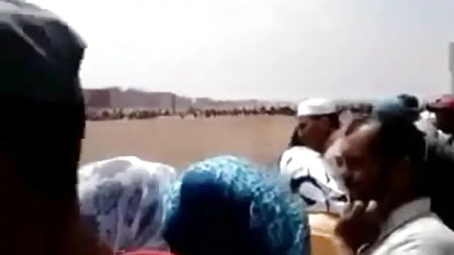 روسی 18 لڑکی کے موسم سکس با عروسکهای سکسی گرما کے ساتھ بڑی گدی