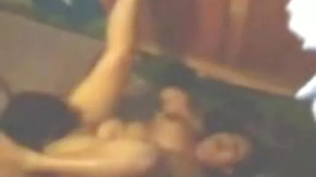 وہ جنسی سے محبت کرتا ہے سکس پرده اول گدا
