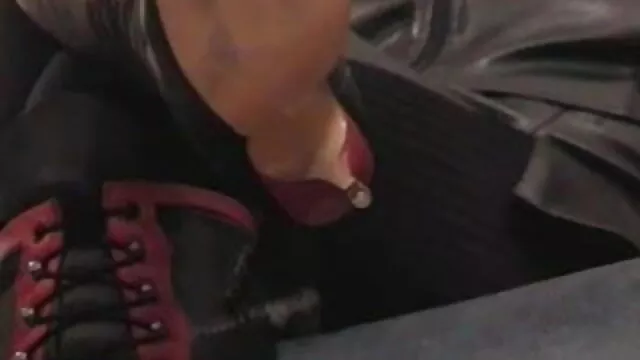 مالک عورت معاینه زنان سکسی کی رپورٹ دو کارکنوں