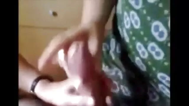50 کلو کے ساتھ بچے نیلے رنگ کے سکس دختر در خواب بال