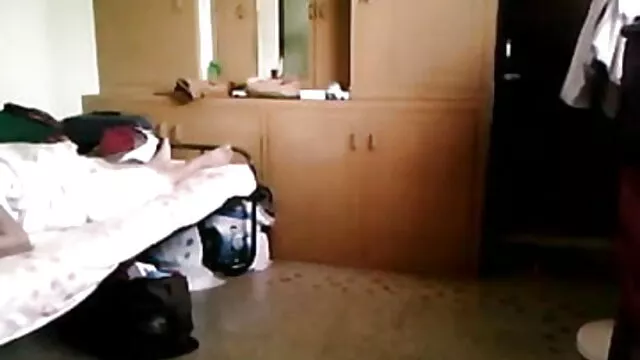 کامیابی کی سکس دوجنسه با هم بڑی مال پر ایک آدمی