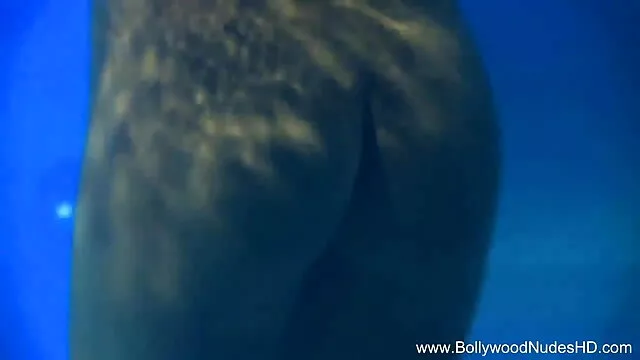 ایک سکس درحالت خواب نوجوان جوڑے کے جذبہ کی مکمل کرنے کے لئے مشکل بھاڑ میں جاؤ 30 منٹ کے جنسی صاف