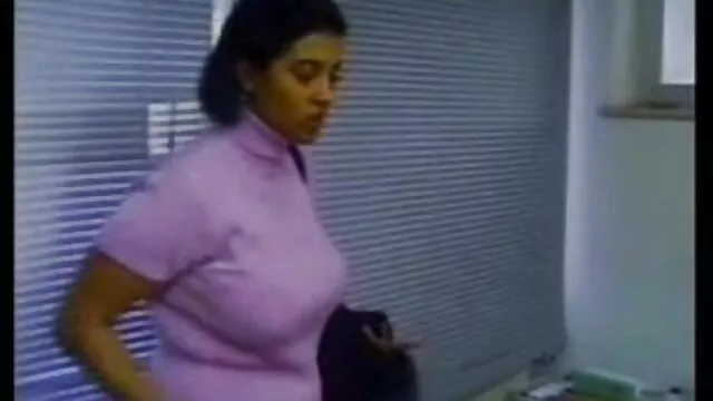 وہ صاف اپنے آپ کو مل گیا ایک orgasm تو کسانوں کو ترک عکس های سکسی دختران نوجوان نہیں کرتے