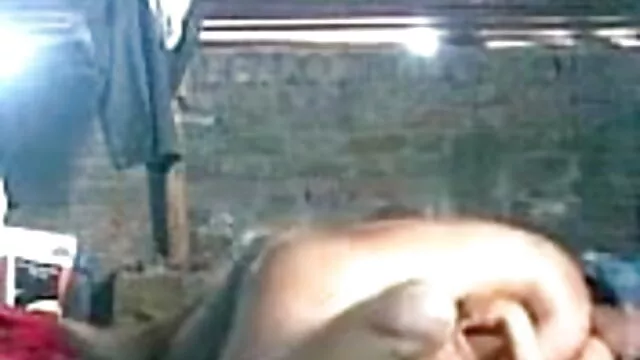 لگتا ہے جو اس کے مشت زنی کرنے کے سکی عالی لئے ؟