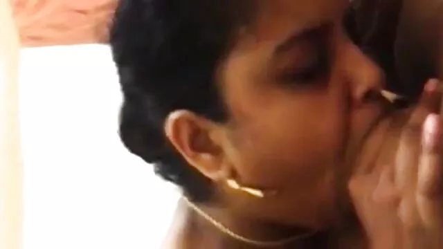 چھوٹی سی فیلم های سکسی دکتر لڑکی