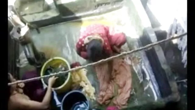 ھیںچ سکس زنان بسیار چاق ، کتیا کو بڑی نپل کے دوران جنسی