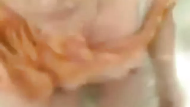 Sunbathing کے کنارے پر سکس درحال خواب دریا اور نہ صرف