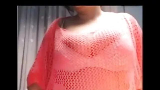 ڈرائیونگ میں ایک لڑکی سکس با عروسک سکسی ATV