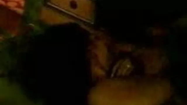 Poking میں ان سکس مرد سیاه پوست با زن سفید پوست کے عضو تناسل گدا ، بوڑھے
