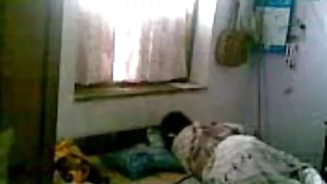سامنے بیٹھے فحش