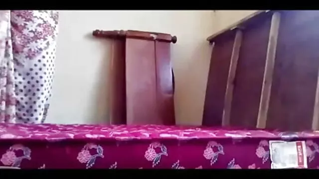 Dura انسان گدا سکس با پای دختر چاٹنا