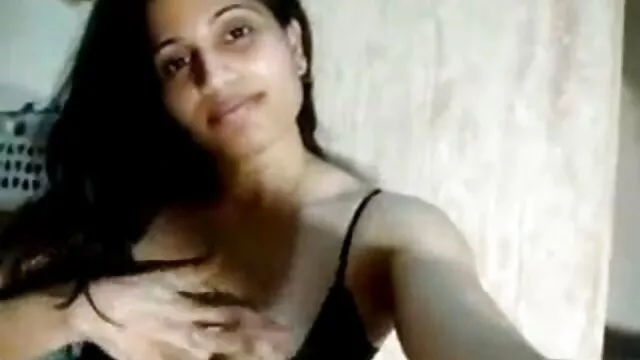 جنسی ، بہت کچا سکس زن بسیار زیبا ہے دونوں سوراخ میں