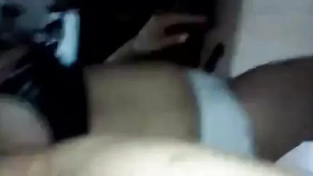 نوجوان طالب علموں کو باندھنے کی برا کو سکس اب زیاد اس کے پریمی کے ساتھ ایک برا اور اسے پھاڑ کو ایک ویشیا کی طرح